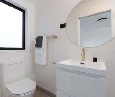 2/9 Francis Street, Grey Lynn - Photo 1