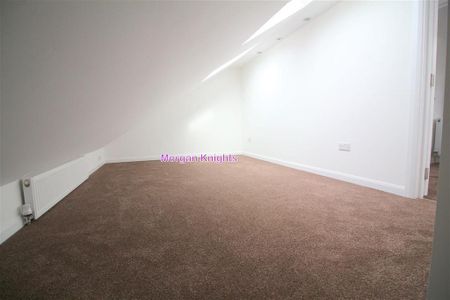 7 bedroom end of terrace house to rent - Photo 3