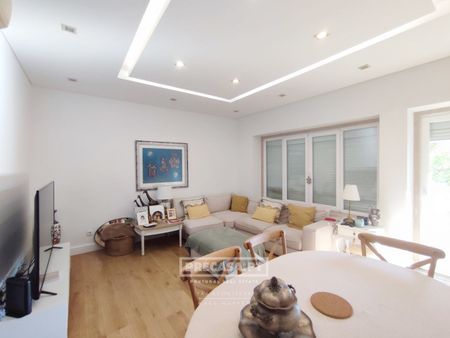 Apartamento T3+1 em Lisboa - Photo 2