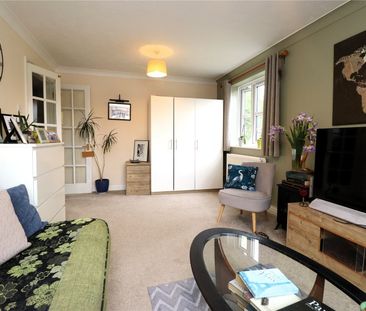 Brooklyn Road, Woking - 1 bedroomProperty for lettings - Seymours - Photo 3