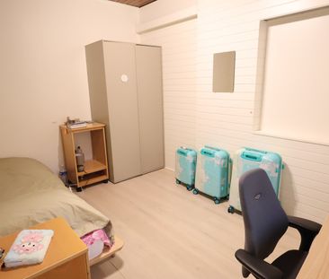 Instapklare gezinswoning nabij het centrum van Roeselare - Photo 1