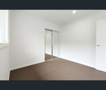 39 Carisbrook Street, North Kellyville, NSW 2155 - Photo 4