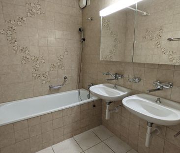 4.5 Zimmer, 105 m², 2. Stock - Foto 1