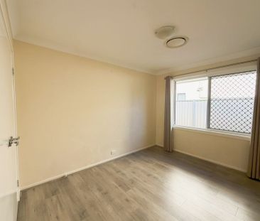 Spacious and Modern Family Home in The Avenue Sunnybank Hills - Photo 6