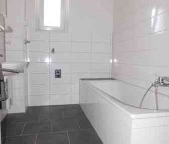 ***Top sanierte 3-Zimmer-Erdgeschosswohnung mit Balkon in ruhiger L... - Foto 1