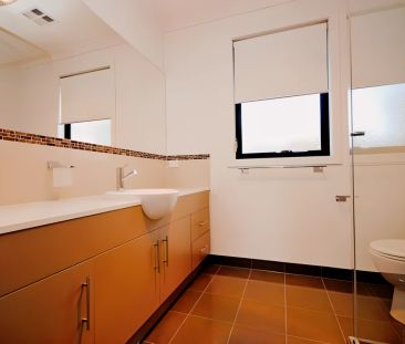 2/6 Tania Court, Ringwood, Melbourne - Photo 2