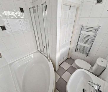 Albert Street, Prestwich, M25 - Photo 2