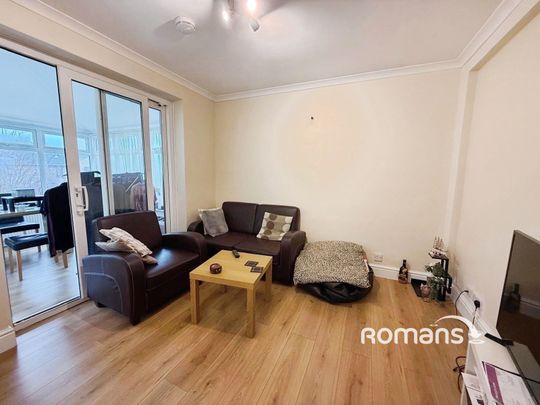 1 bedroom property to rent - Photo 1