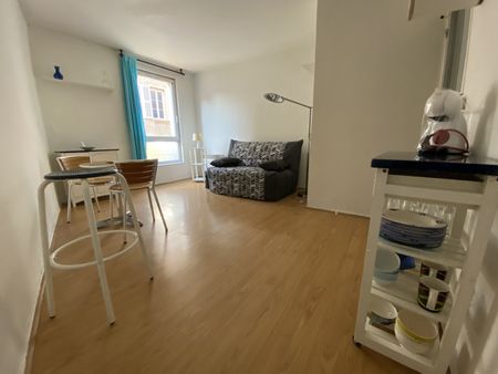 Appartement 1 pièce(s) 20 m² - Photo 2