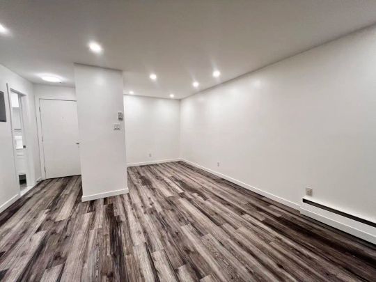 Westwood House — Studio - Renovated - Photo 1