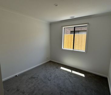 Quality, Comfort & Location! - Photo 1