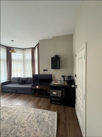 Chatsworth Road - Photo 3