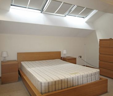 Duplex to rent on - Photo 2