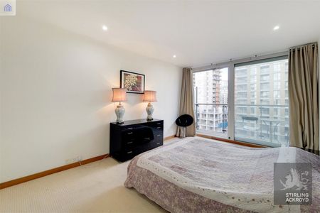 Queenstown Road, London, SW11 8NP - Photo 4