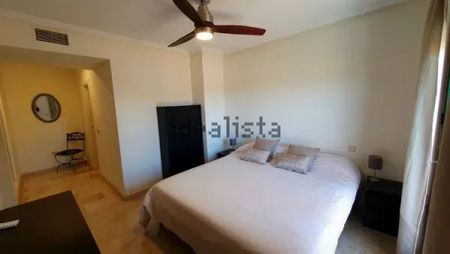 Alquiler de piso en Calle Marie Curie, 1 - Photo 2