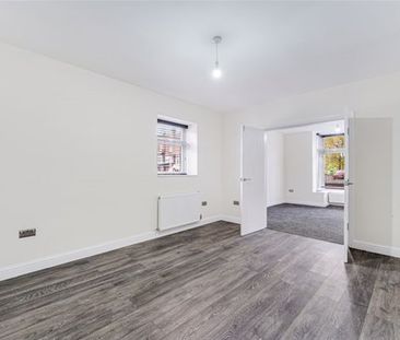 Higher Swan Lane, Bolton - Photo 3