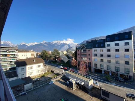 3.5 pièces à louer - centre de Monthey ! - Photo 4