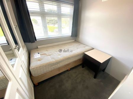 House to rent in Dublin, Clonshagh - Photo 2