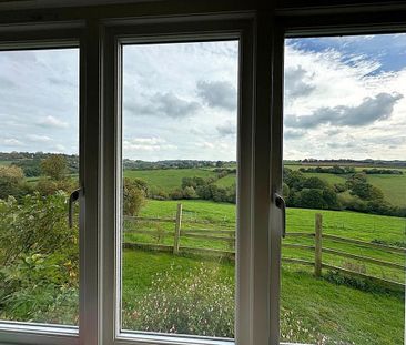 4 bedroom detached house to rent - Photo 1