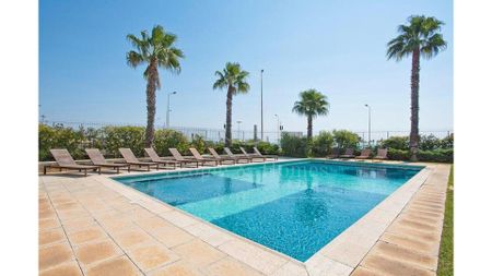 Cascais - Carcavelos. Moradia moderna com vista para o mar. - Photo 3