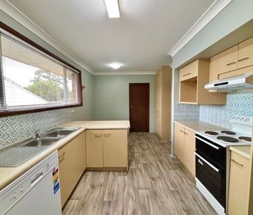 29 Glanmire Road, 2153, Baulkham Hills Nsw - Photo 2