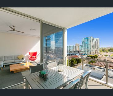 SHORT TERM 2 MONTH LEASE - FULLY FURINISHED - Photo 6