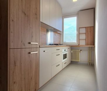 Moderne vybavený a zariadený 1-izbový byt s balkónom na sídlisku JUH – Fotografia 5