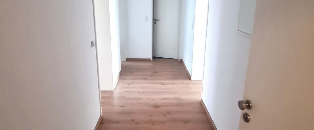 Charmante 2 ZKB Wohnung mit Moselblick – Zentral & Ruhig in Hochschulnähe - Photo 1