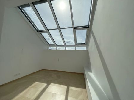 4 Zimmer-Maisonetten-Wohnung mit einer Terrasse und Studio - Photo 5
