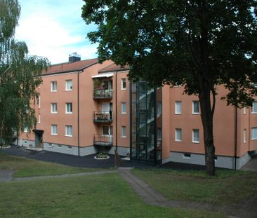 Stationsvägen 6 B - Foto 1