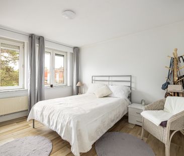 Charmant dakappartement in het centrum van Brasschaat - Photo 5