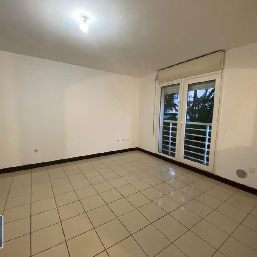 Location Appartement 1 pièce 32m² LA POSSESSION 97419 - Photo 1