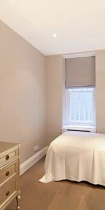 3 bedroom flat in London - Photo 3