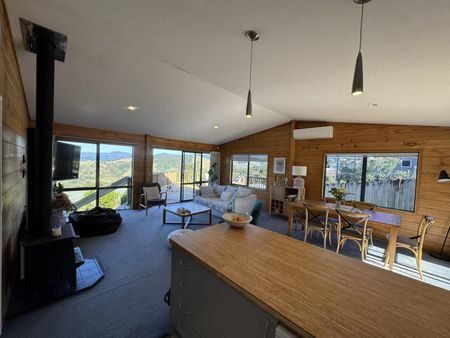 Charming Three Bedroom Home - Photo 2