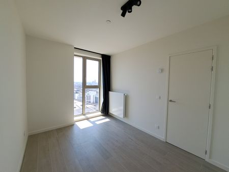 Nieuwbouwappartement met uitzonderlijk uitzicht op Antwerpen en de Schelde - Photo 4