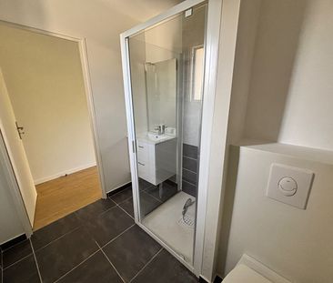 Location Appartement 1 pièce 21m² - Photo 4