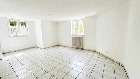 Sanierte 4-Zimmer-Erdgeschoss-Terrassenwohnung in Alt-Harlaching, direkt an der Isar - Photo 5