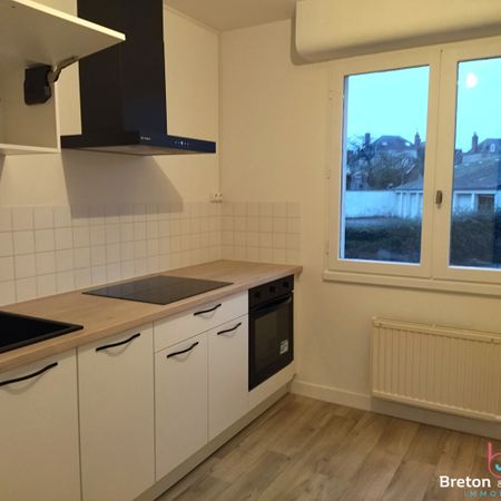 Location Appartement 3 pièces 61m² - Photo 4
