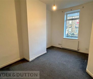 3 bedroom terraced house to rent - Photo 6