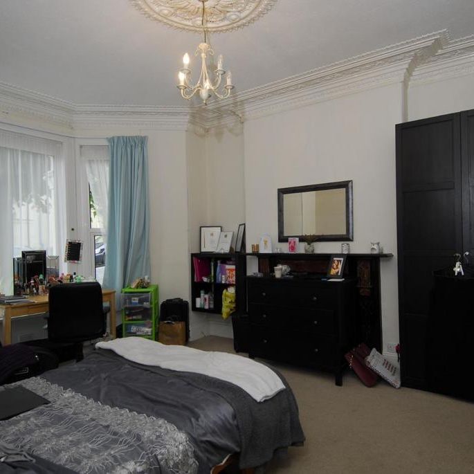 4 bedroom house to rent - Photo 1