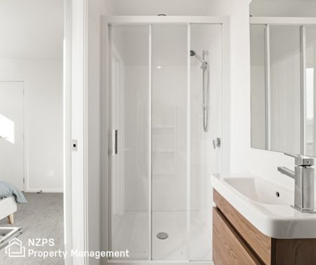 9 Edmund Anscombe Place , Caversham - Photo 5