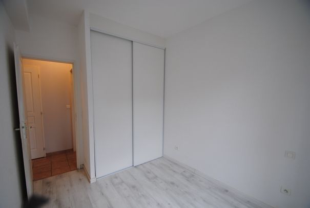 Location Appartement 3 pièces 45m² AIGUEPERSE 63260 - Photo 1