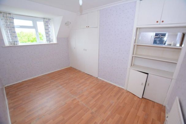 4 bedroom semi-detached house to rent - Photo 1