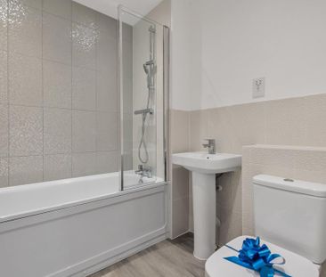 4 bedroom detached house to rent - Photo 6