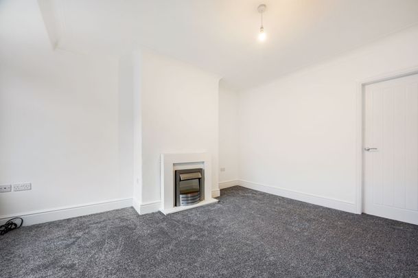 3 bed semi-detached house to rent in Clarence Street, Leyland, PR25 - Photo 1