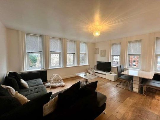 Church Gardens Court, Waltham Abbey, EN9 - Photo 1