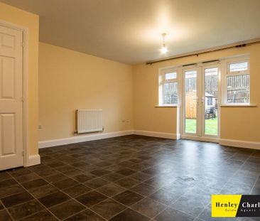 4 Bedroom Semi-Detached House For Rent - Photo 1