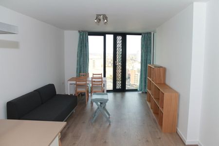 1 Bed Flat, Unex Tower, E15 - Photo 2