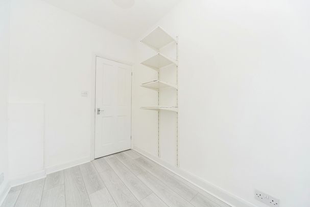 Vale Road, Worcester Park, KT4 7 - Photo 1