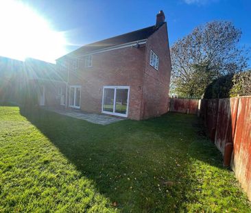 4 bedroom property to rent - Photo 4